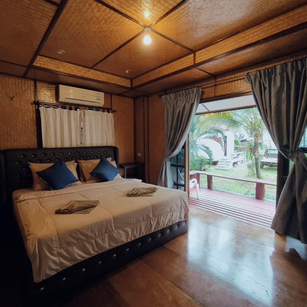 Koh Kood Neverland Beach Resort Ko Kut Esterno foto